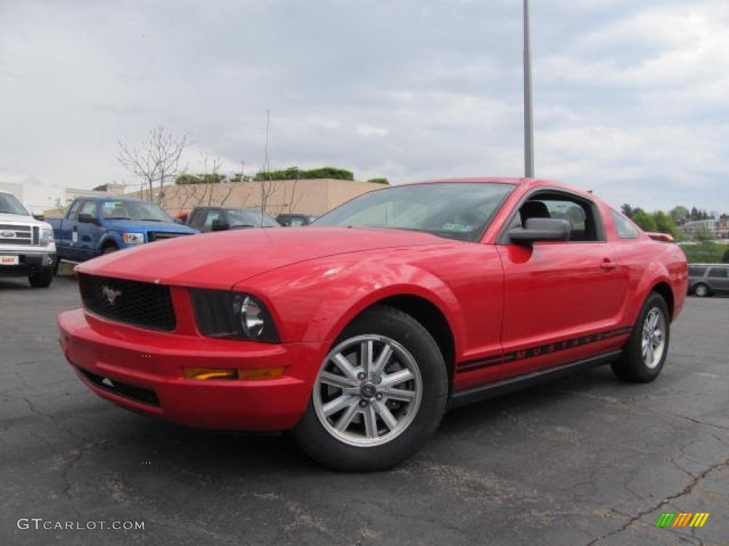 2006 Mustang V6 Deluxe Coupe - Torch Red / Dark Charcoal photo #1