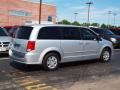 Bright Silver Metallic - Grand Caravan SE Photo No. 3