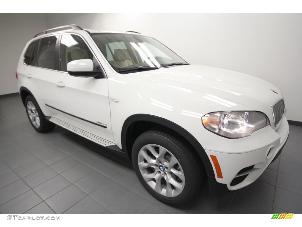 Alpine White 2013 BMW X5 xDrive 35i Premium Exterior Photo #64377689