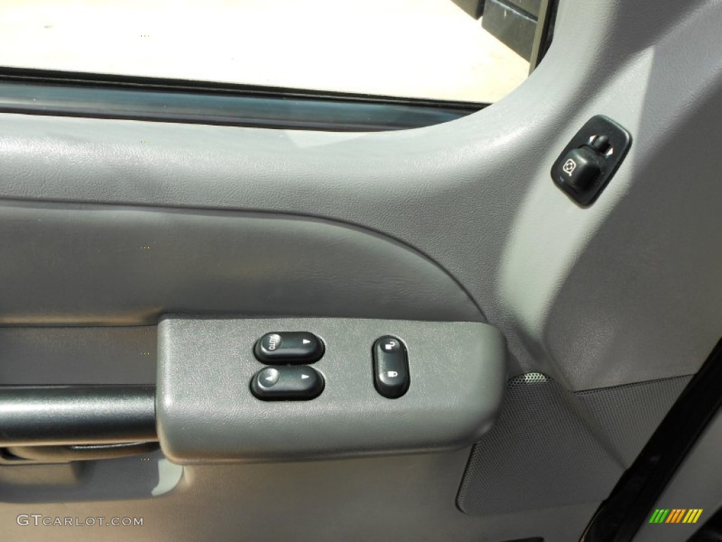 2003 Explorer Sport XLT - True Blue Metallic / Midnight Gray photo #25