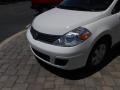 2008 Fresh Powder White Nissan Versa 1.8 SL Hatchback  photo #19