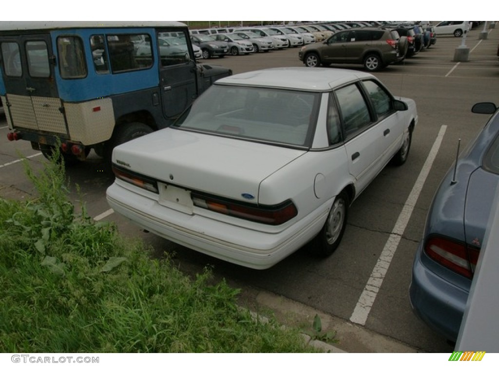 1993 Tempo GL Sedan - White / Grey photo #2