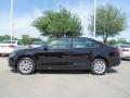 Black - Jetta SE Sedan Photo No. 2