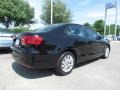 Black - Jetta SE Sedan Photo No. 5