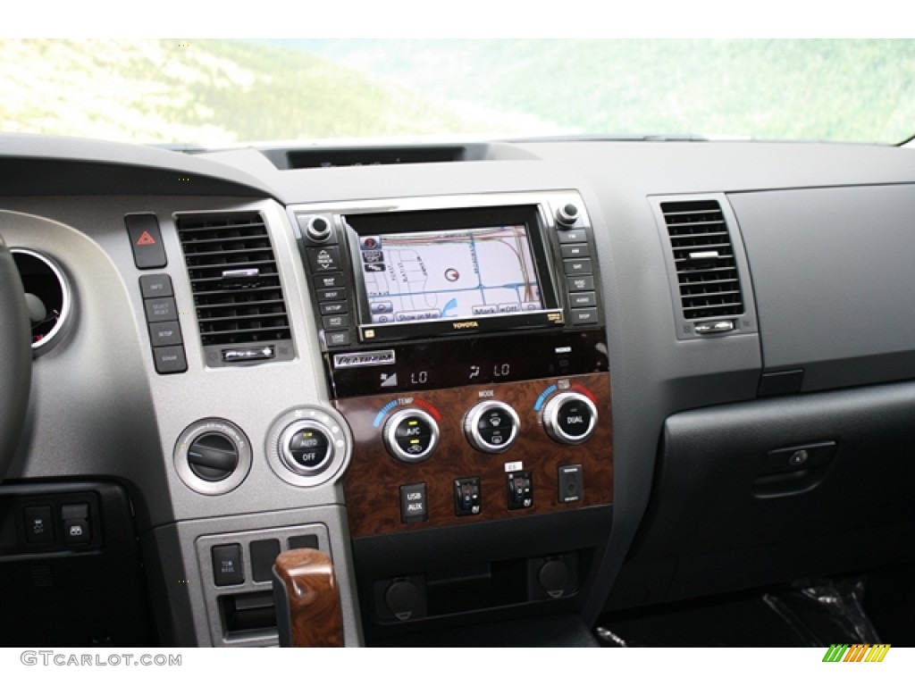 2012 Tundra Platinum CrewMax 4x4 - Super White / Graphite photo #10