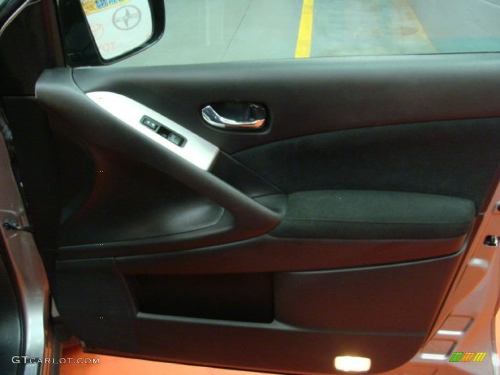 2011 Murano S AWD - Platinum Graphite / Black photo #25