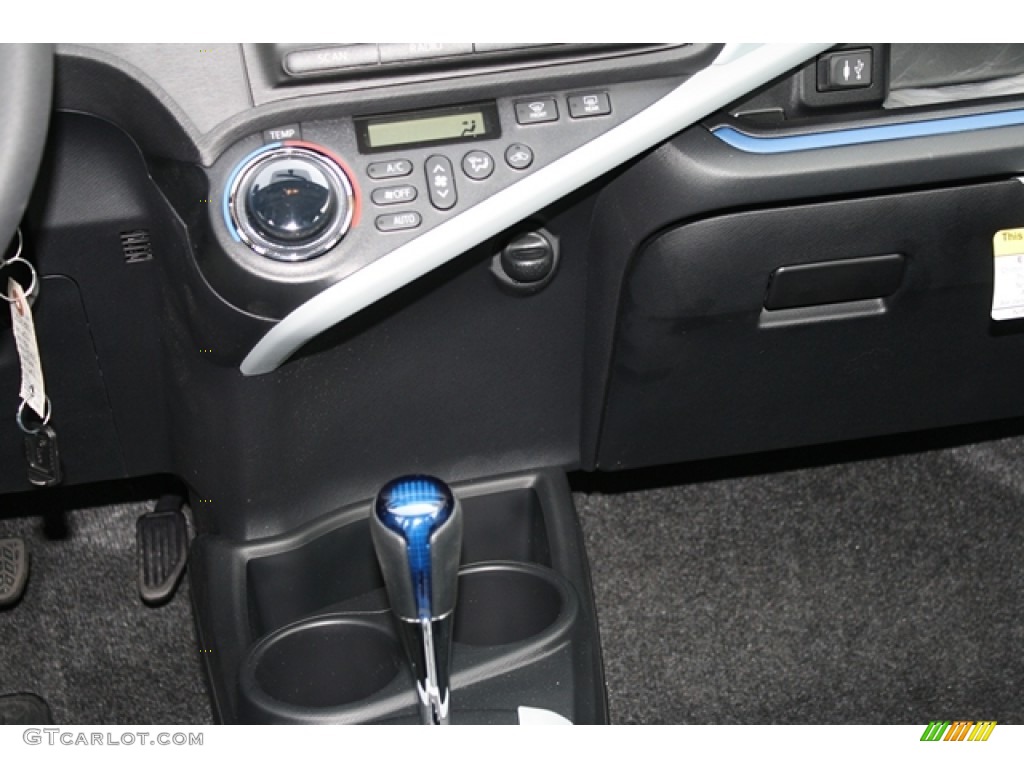 2012 Prius c Hybrid Two - Moonglow / Light Blue Gray/Black photo #12