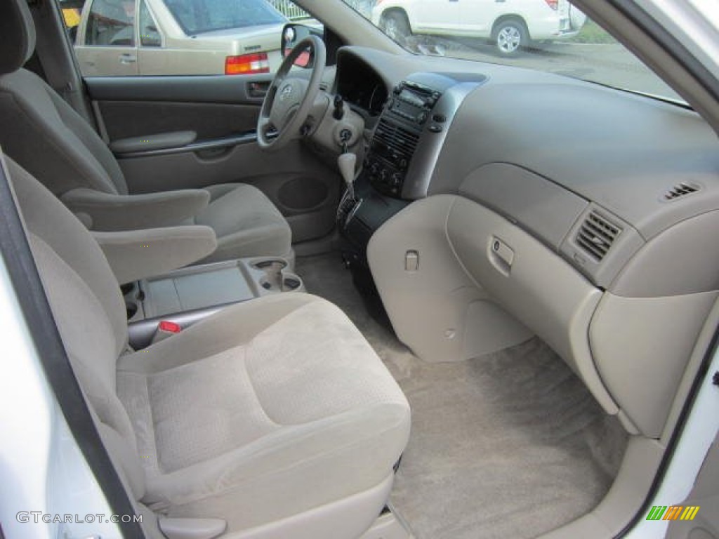 2009 Sienna LE - Super White / Taupe photo #9