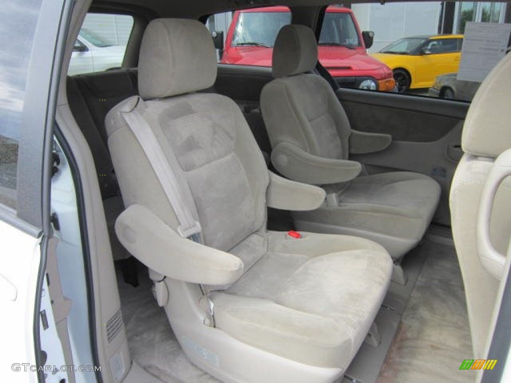 2009 Sienna LE - Super White / Taupe photo #11