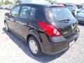 Super Black - Versa 1.8 S Hatchback Photo No. 5