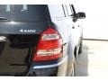 Black - GL 450 4Matic Photo No. 14