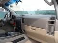 Blizzard White - Titan SE Crew Cab Photo No. 25