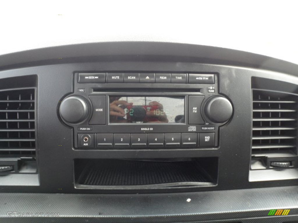 2008 Ram 1500 ST Quad Cab - Bright White / Medium Slate Gray photo #30