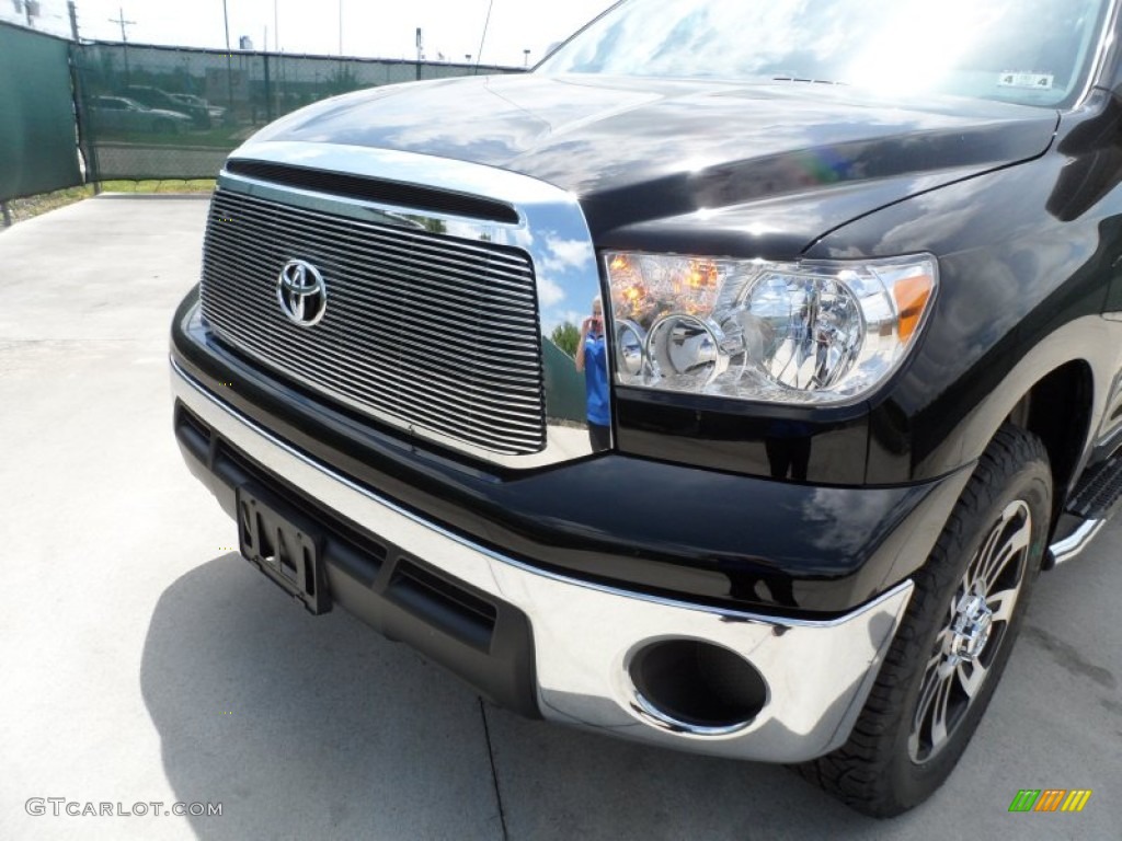 2012 Tundra Texas Edition CrewMax - Black / Black photo #15