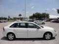 White - Malibu Maxx LT Wagon Photo No. 11