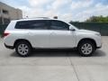 Blizzard White Pearl - Highlander SE Photo No. 2