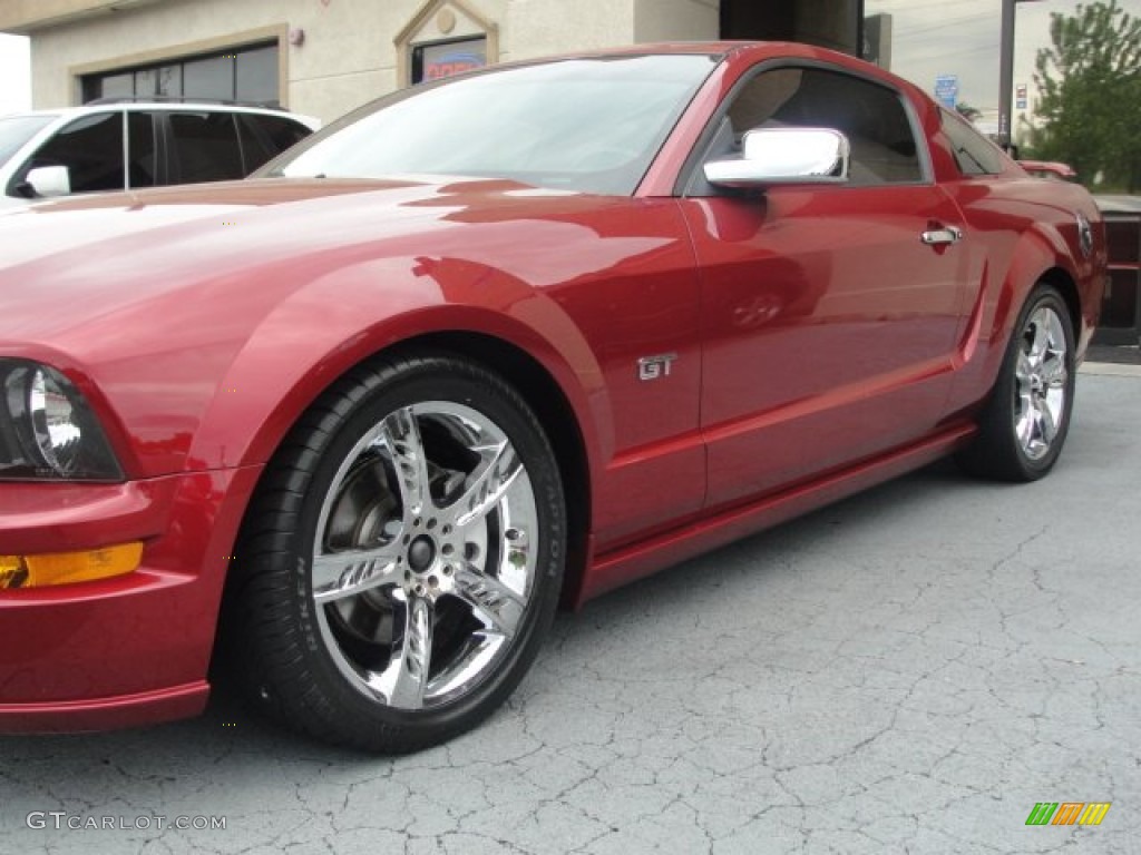 2006 Mustang GT Premium Coupe - Redfire Metallic / Light Graphite photo #10
