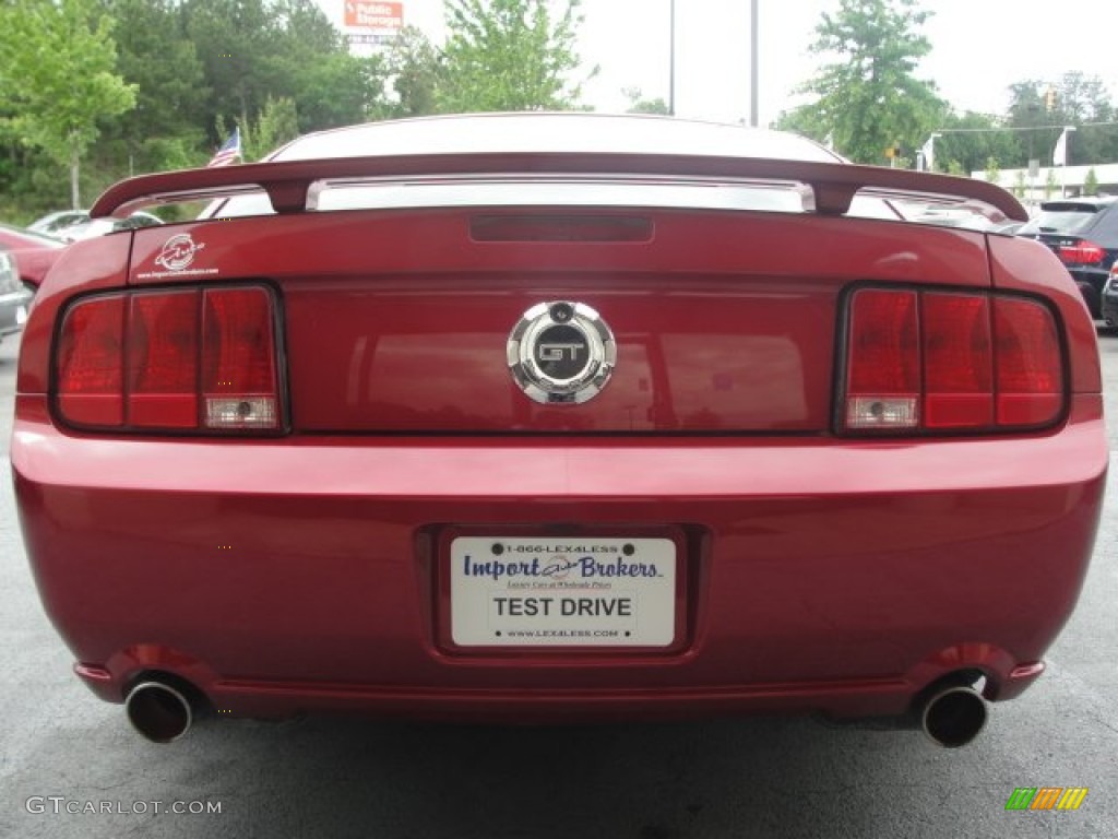 2006 Mustang GT Premium Coupe - Redfire Metallic / Light Graphite photo #11