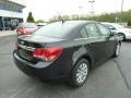Black Granite Metallic - Cruze LS Photo No. 3