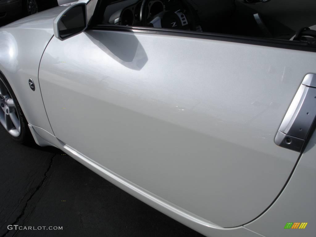 2004 350Z Touring Roadster - Pikes Peak White Pearl / Frost photo #9