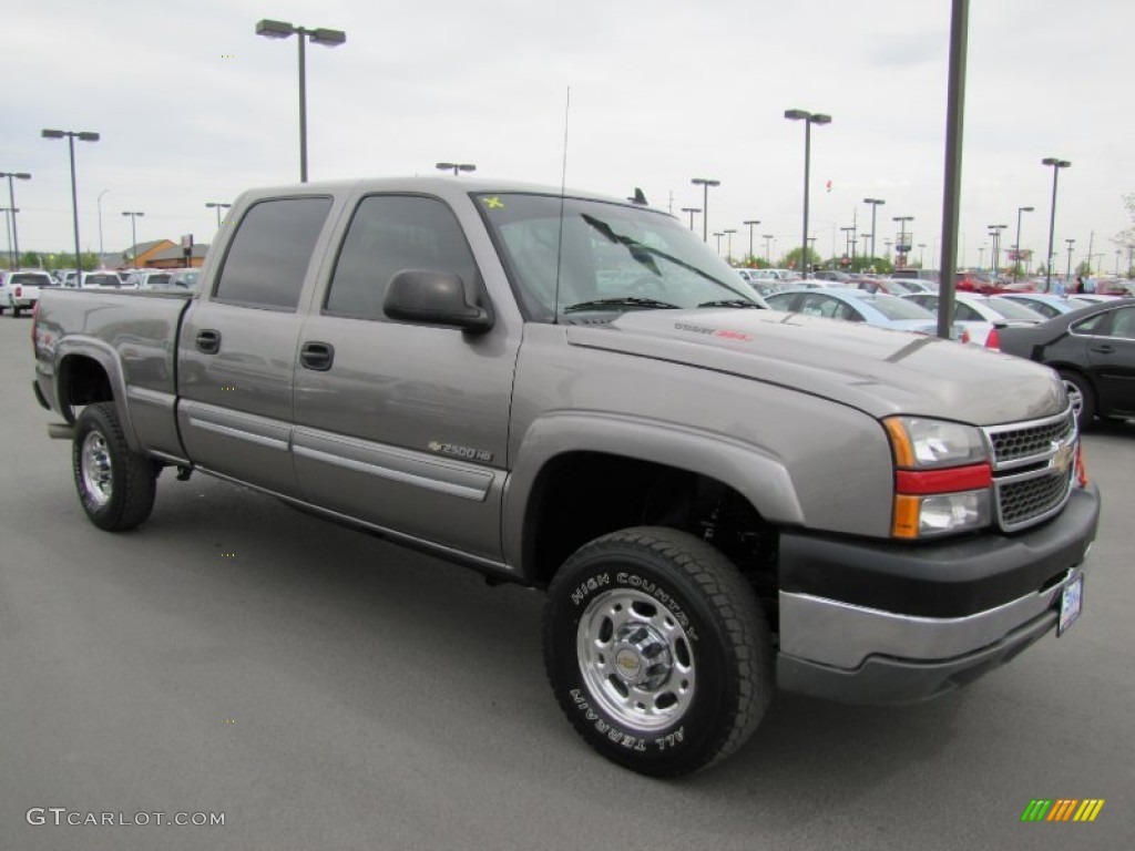 2006 Silverado 2500HD LT Crew Cab 4x4 - Graystone Metallic / Dark Charcoal photo #1