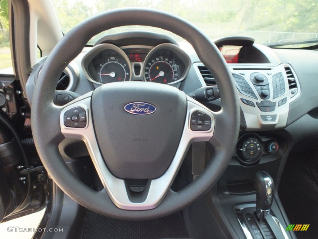 2012 Ford Fiesta SE Sedan Charcoal Black Steering Wheel Photo #64409562
