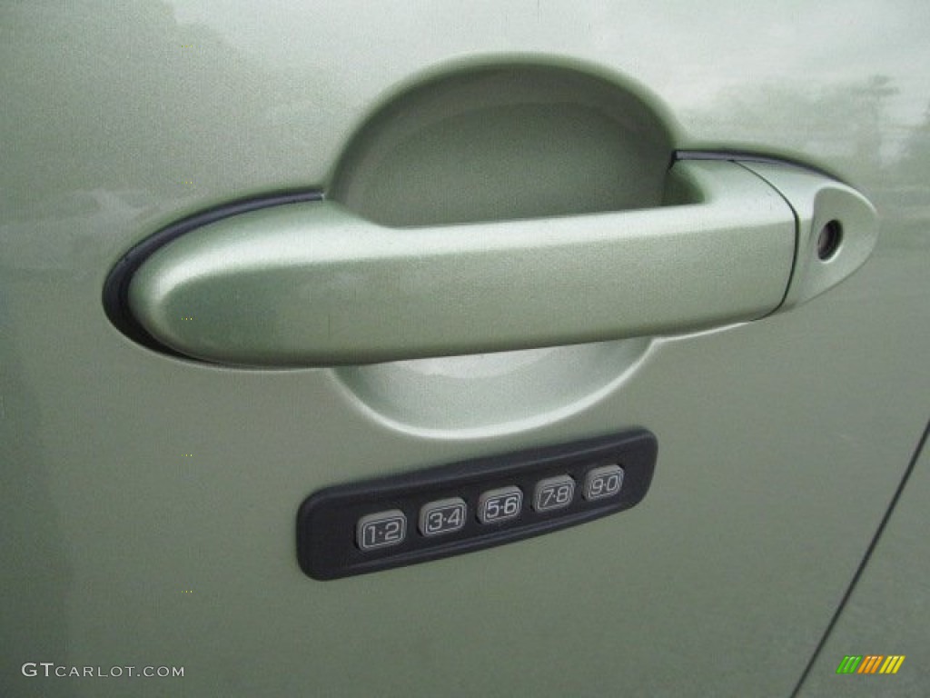 2008 Mariner V6 4WD - Kiwi Green / Stone photo #4