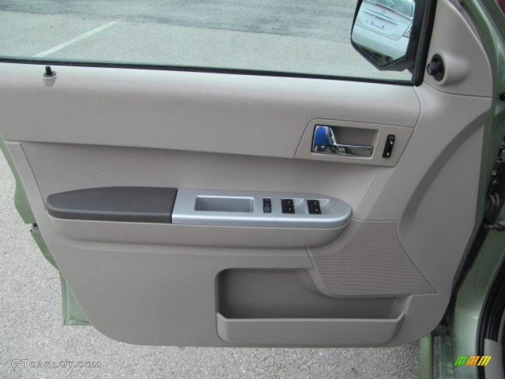 2008 Mariner V6 4WD - Kiwi Green / Stone photo #12