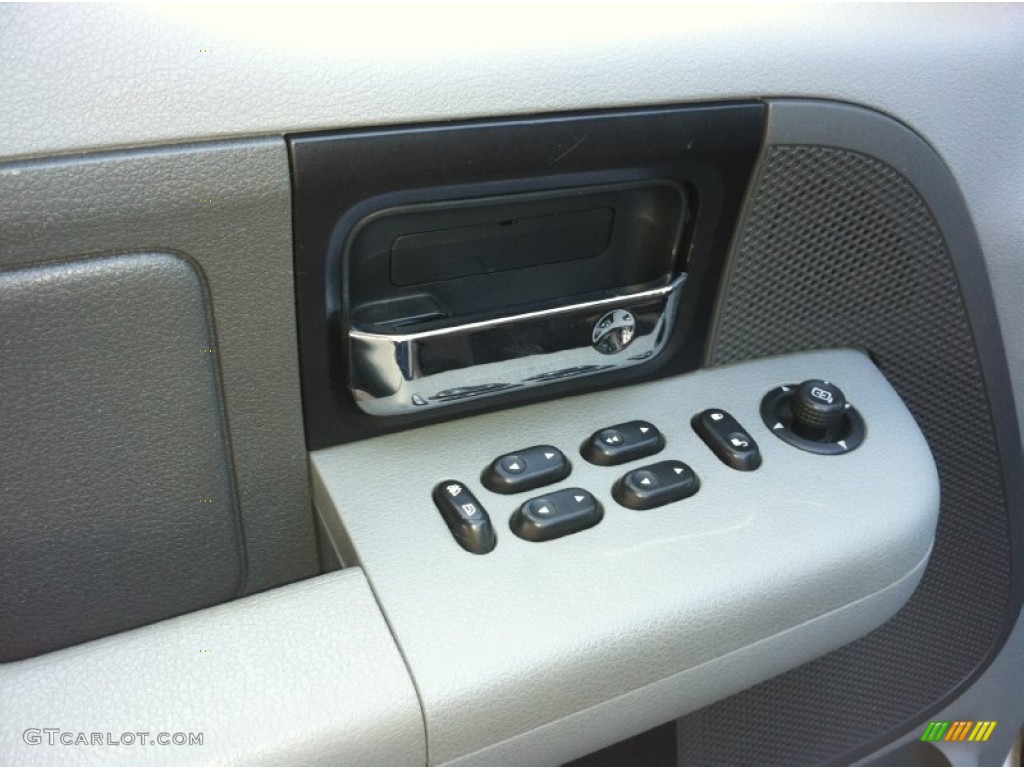 2006 F150 XLT SuperCab - Silver Metallic / Medium/Dark Flint photo #18