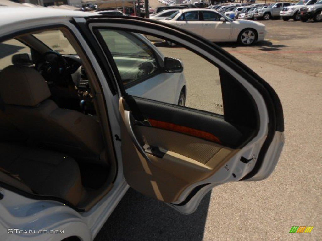 2011 Aveo LT Sedan - Summit White / Neutral photo #8