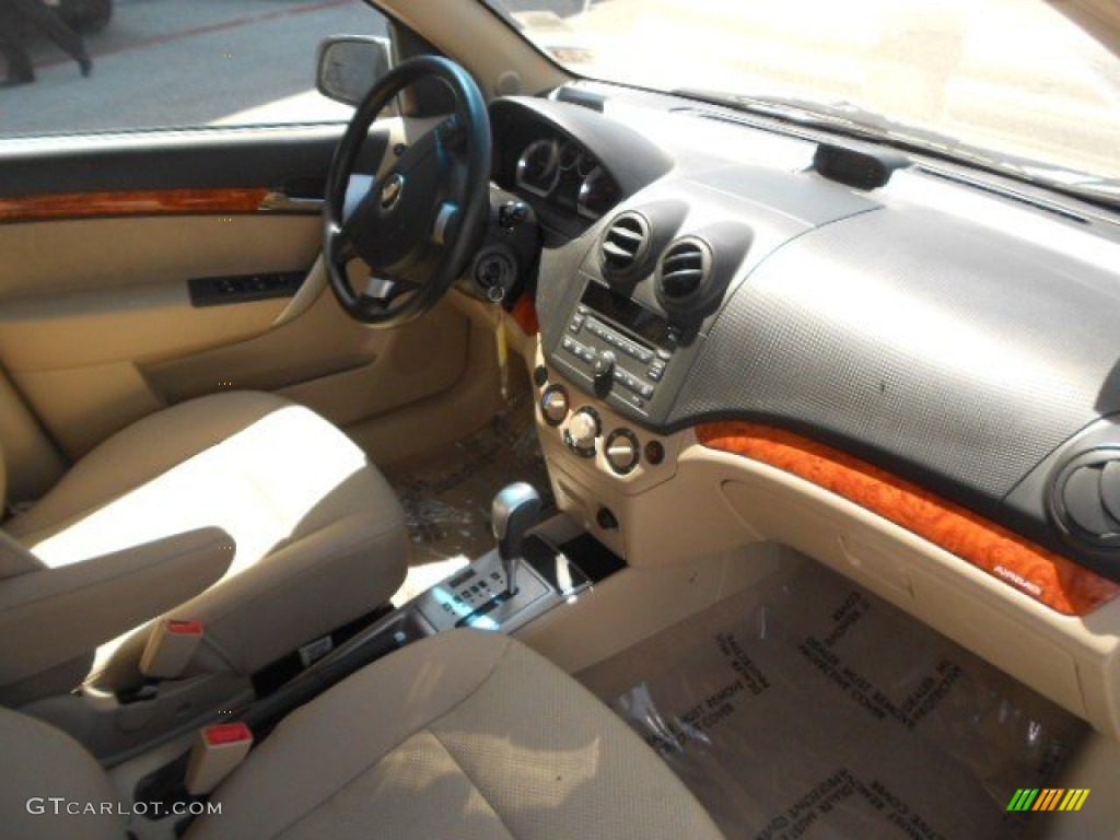 2011 Aveo LT Sedan - Summit White / Neutral photo #17