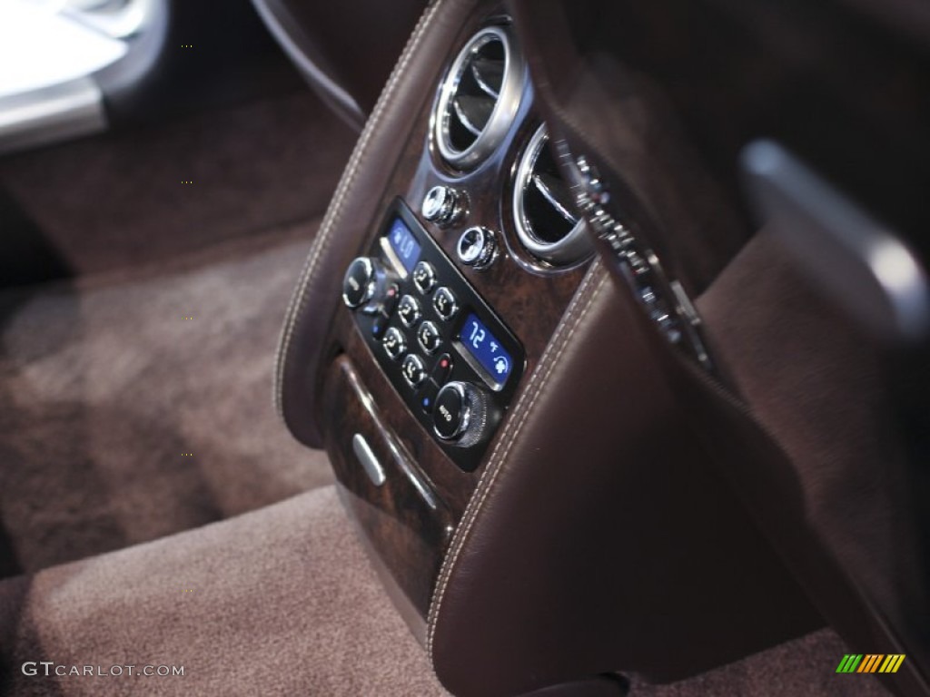 2009 Continental Flying Spur Mulliner - Glacier White / Burnt Oak photo #105