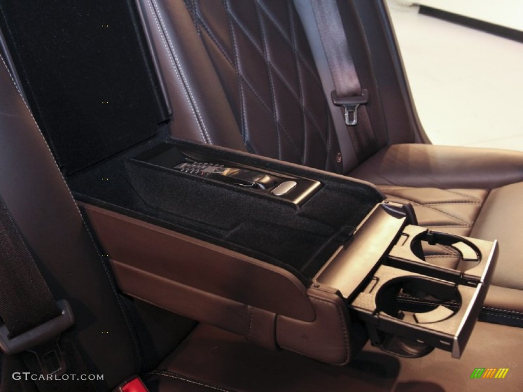 2009 Continental Flying Spur Mulliner - Glacier White / Burnt Oak photo #128