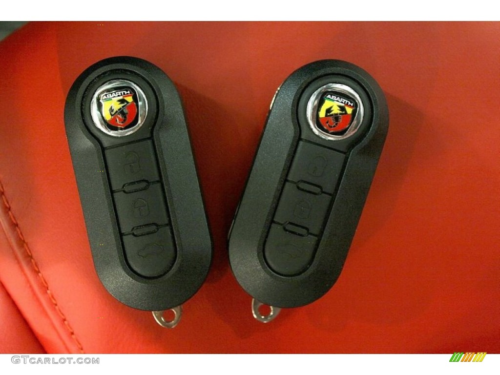 2012 Fiat 500 Abarth Keys Photos