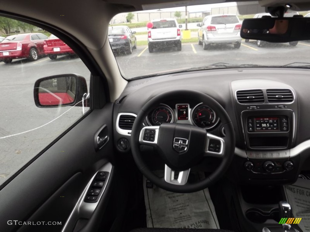 2012 Journey SXT - Brilliant Red Tri-Coat Pearl / Black photo #9