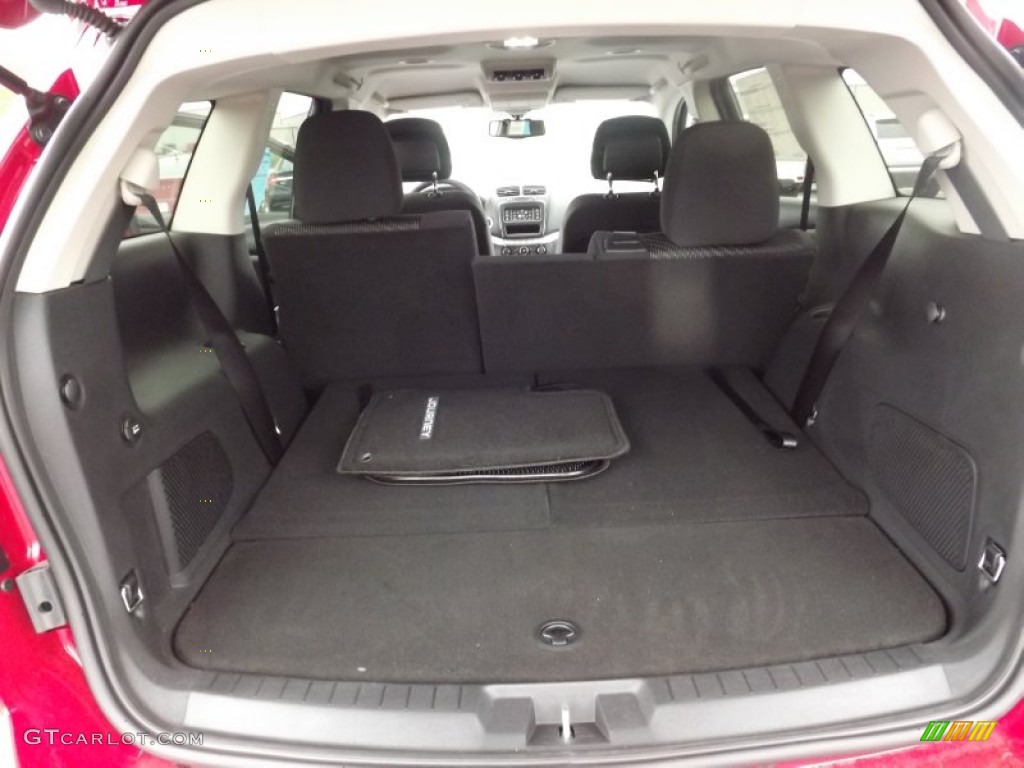 2012 Journey SXT - Brilliant Red Tri-Coat Pearl / Black photo #15