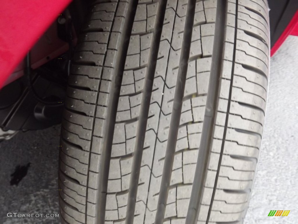 2012 Journey SXT - Brilliant Red Tri-Coat Pearl / Black photo #17