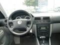 2005 Platinum Grey Metallic Volkswagen Jetta GLS Sedan  photo #22