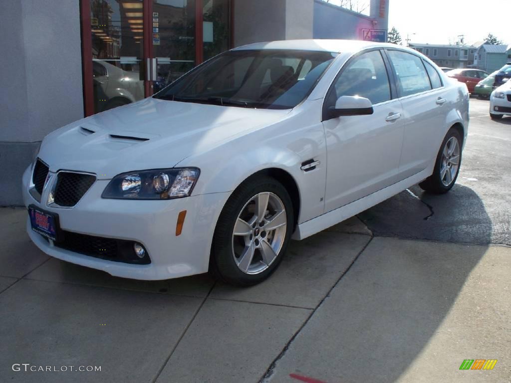 White Hot Pontiac G8