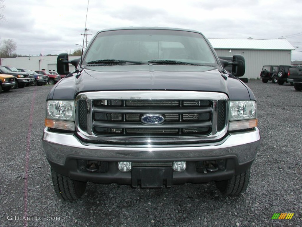 2003 F250 Super Duty XLT Crew Cab 4x4 - True Blue Metallic / Dark Flint Grey photo #16