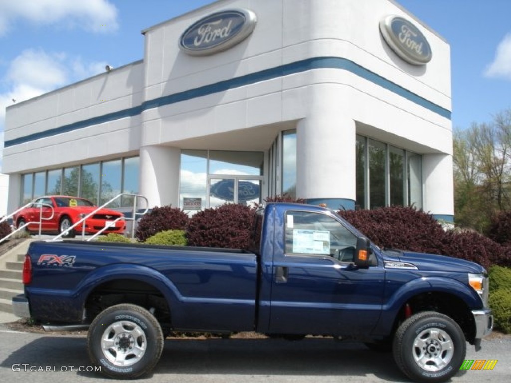 2012 F350 Super Duty XLT Regular Cab 4x4 - Dark Blue Pearl Metallic / Steel photo #1