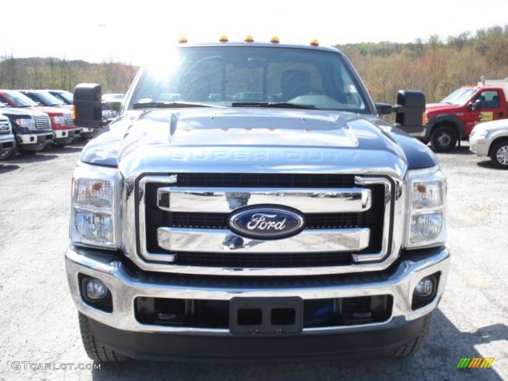2012 F350 Super Duty XLT Regular Cab 4x4 - Dark Blue Pearl Metallic / Steel photo #3