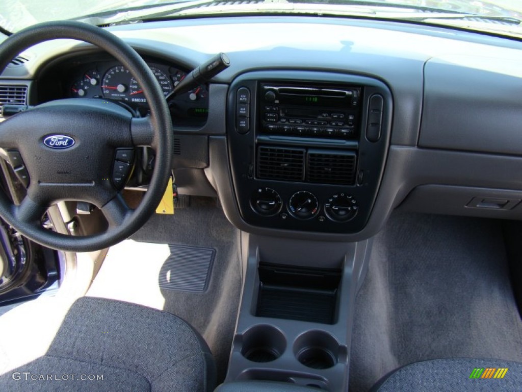 2003 Explorer XLS 4x4 - True Blue Metallic / Graphite Grey photo #15