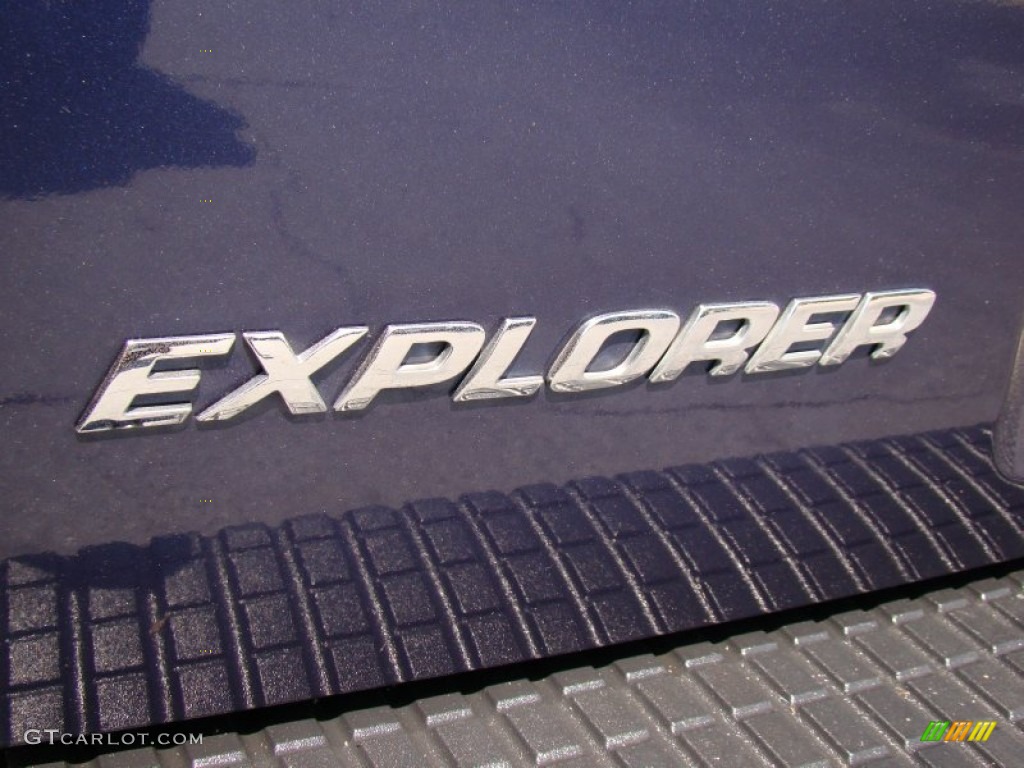 2003 Explorer XLS 4x4 - True Blue Metallic / Graphite Grey photo #28