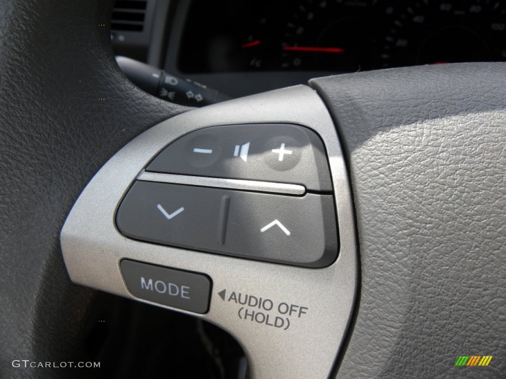 2010 Camry LE - Classic Silver Metallic / Ash Gray photo #22