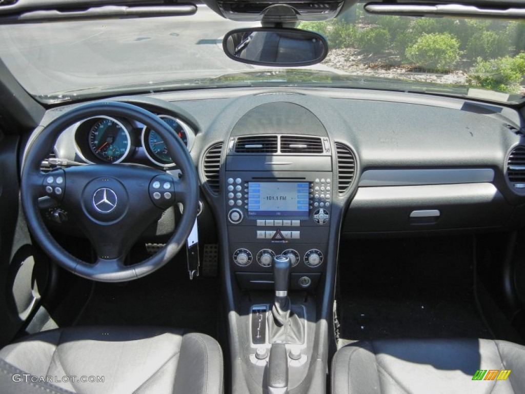 2008 SLK 350 Roadster - Black / Black photo #20