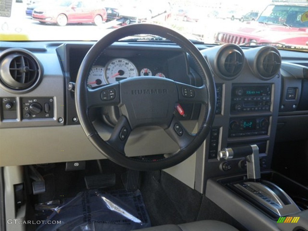 2003 H2 SUV - Yellow / Wheat photo #36