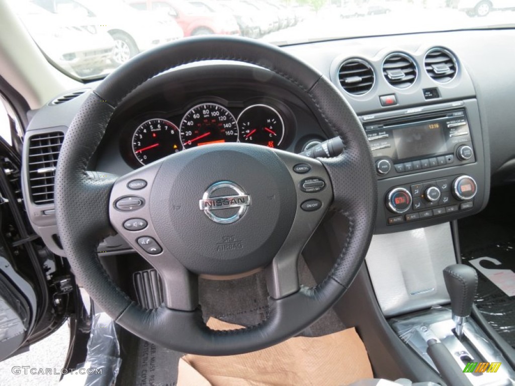 2012 Nissan Altima 3.5 SR Coupe Steering Wheel Photos
