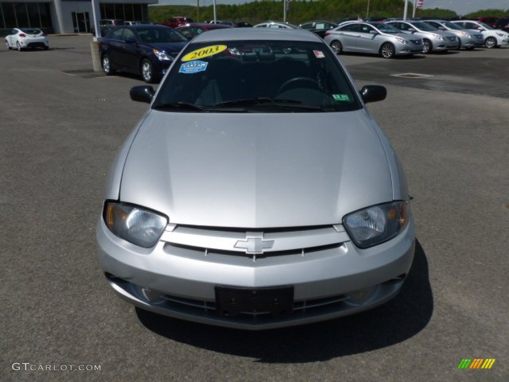 2003 Cavalier Sedan - Ultra Silver Metallic / Graphite Gray photo #2