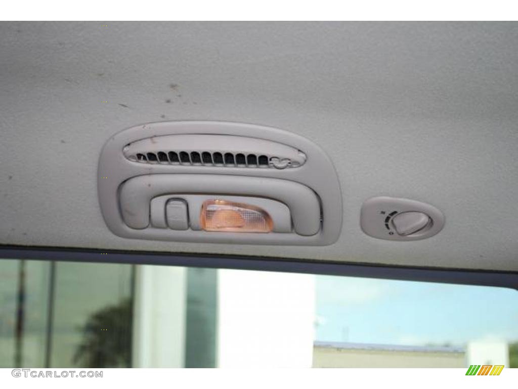 2000 Grand Caravan SE Sport - Deep Slate Pearlcoat / Mist Gray photo #29